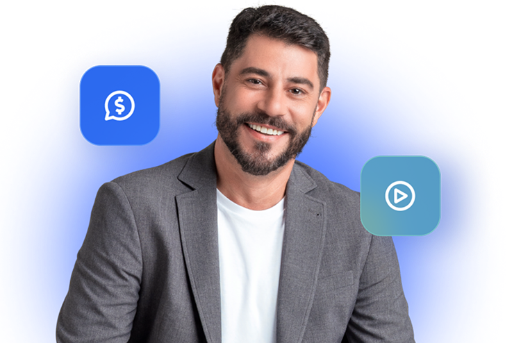 Mulher jovem sorrindo.