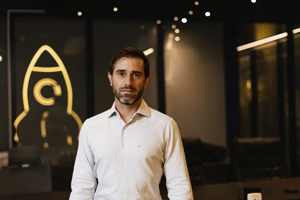 João, representante do Asaas no Mérito lojista.