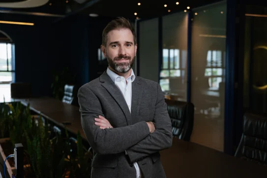 João Vitor Possamai, CFO, ilustra Asaas capta R$ 300 milhões em FIDC.